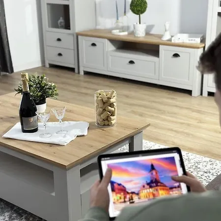 아파트 Uno Blue 브라쇼브